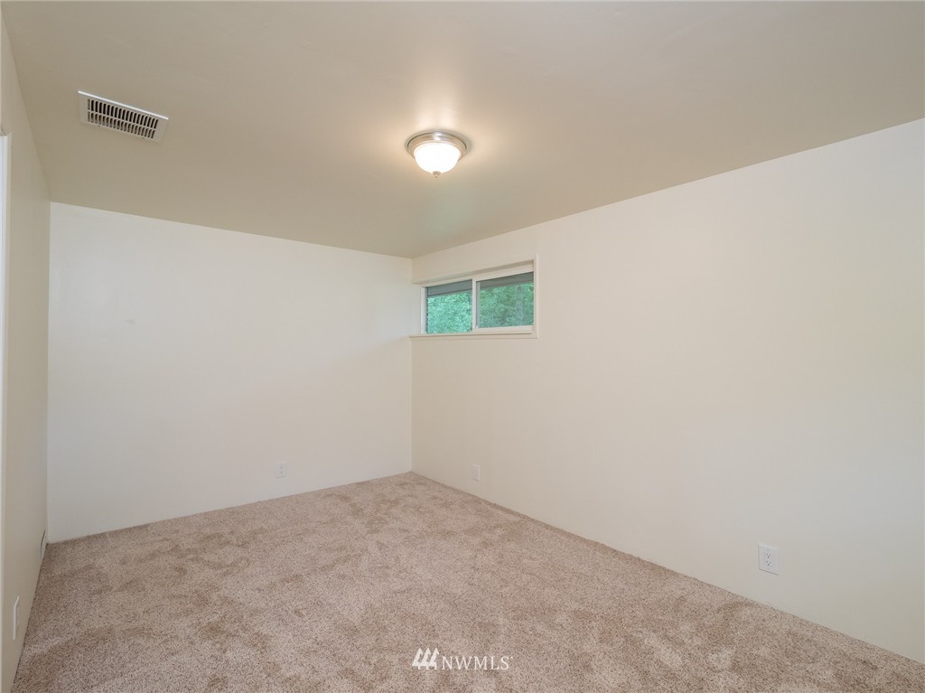 719 John Bailey Road Bothell, WA 98012 - Photo 19 of 22 Gallery Image 19