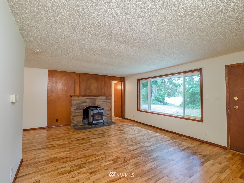 719 John Bailey Road Bothell, WA 98012 - Photo 6 of 22 Gallery Image 6