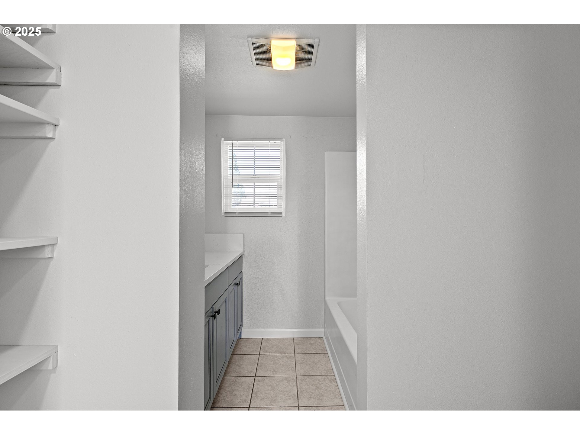 2745 C Street Springfield, OR 97477 - Photo 17 of 33