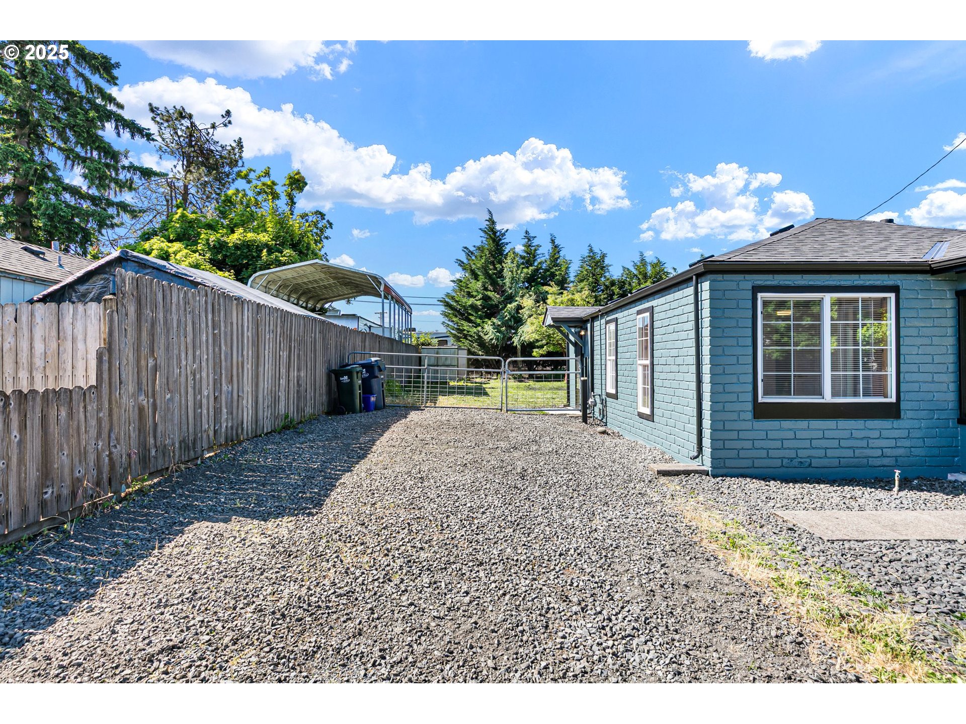 2745 C Street Springfield, OR 97477 - Photo 33 of 33