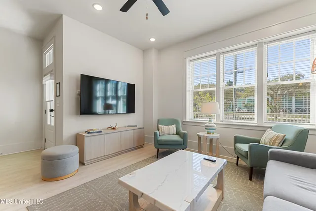 $399,000 | 315 Main Street, Unit A, Bay St. Louis, MS 39520