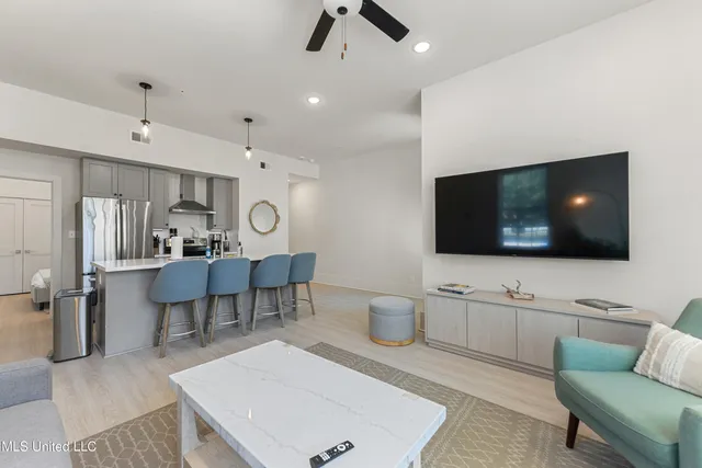 $399,000 | 315 Main Street, Unit A, Bay St. Louis, MS 39520