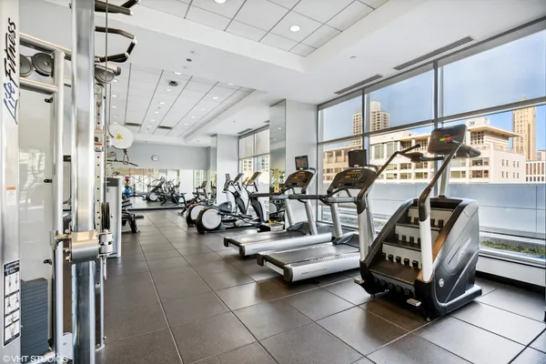 $650,000 | 160 East Illinois Street, Unit 1302, Chicago, IL 60611