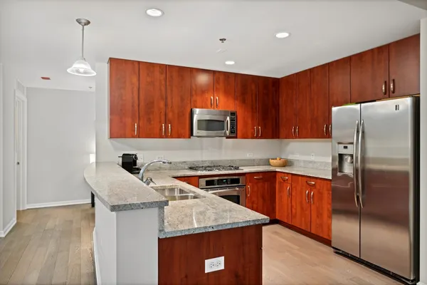 $650,000 | 160 East Illinois Street, Unit 1302, Chicago, IL 60611