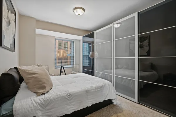 $650,000 | 160 East Illinois Street, Unit 1302, Chicago, IL 60611