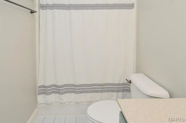 $479,000 | 816 Briar Lake Place, Columbia, IL 62236