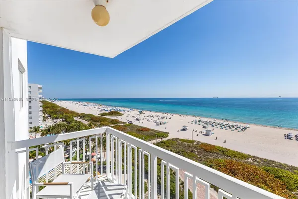 $5,000 | 401 Ocean Drive, Unit 918, Miami Beach, FL 33139