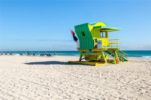 $5,000 | 401 Ocean Drive, Unit 918, Miami Beach, FL 33139