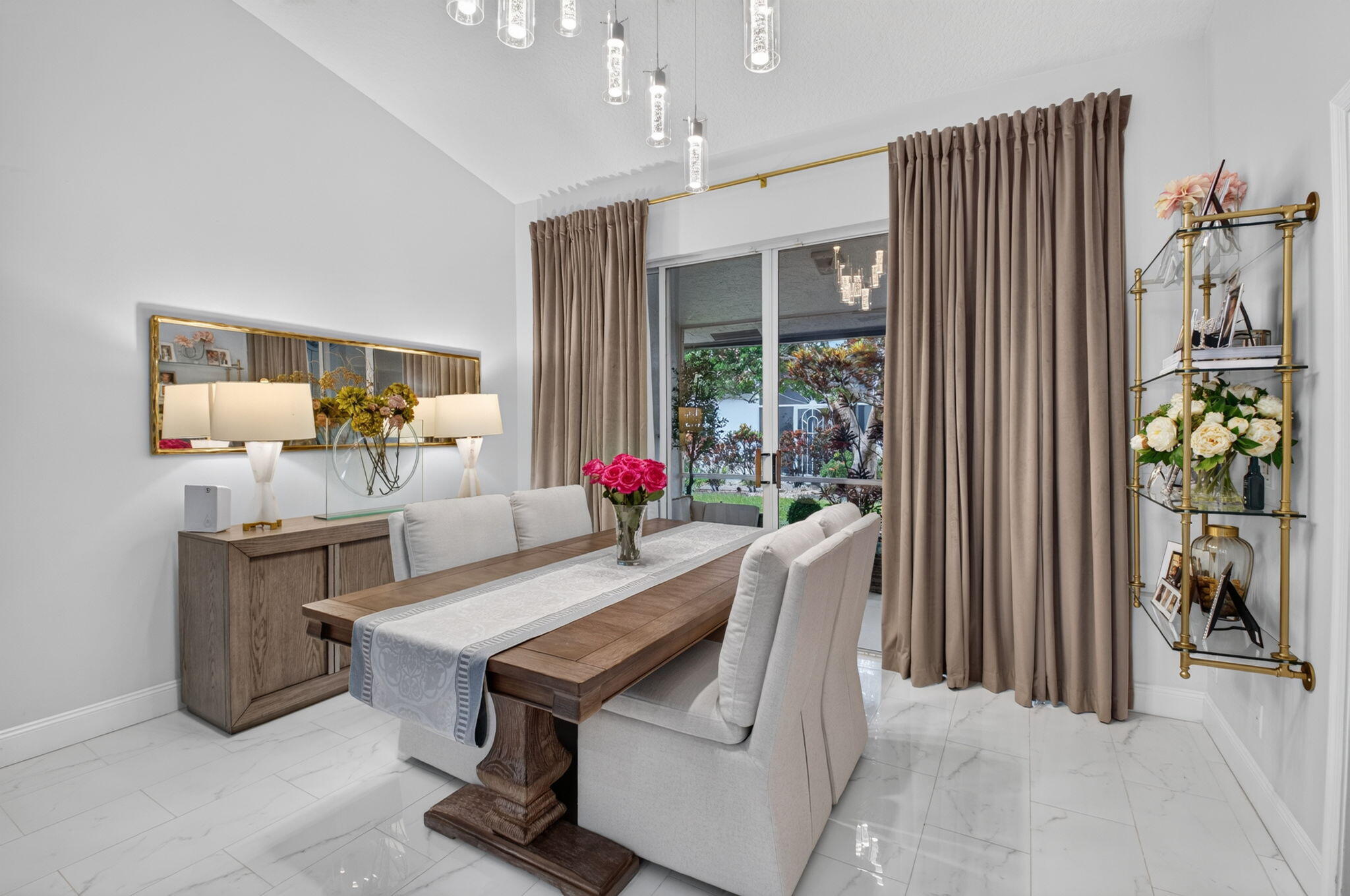 8285 Vía Di Veneto Boca Raton, FL 33496 - Photo 4 of 38 17-web-or-mls-DSC_7893