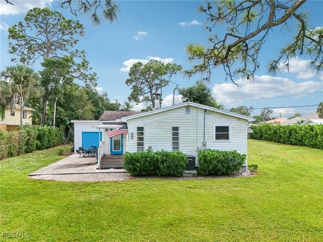 a house view with a garden space