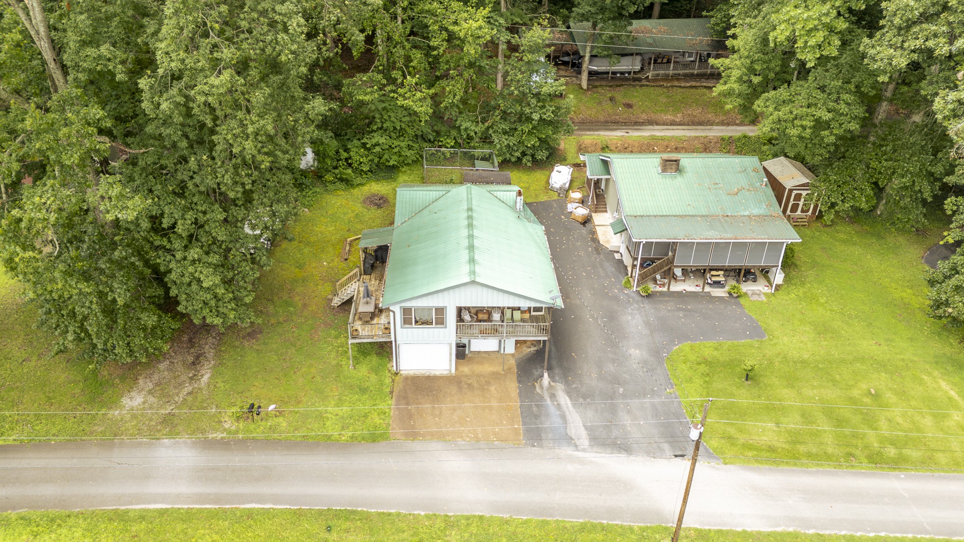 982 Lost Creek Boat Dock Road Decaturville, TN 38329 - Photo 9 of 69 Gallery Image 9