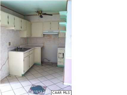 210 Ritter Place Berryville, VA 22611 - Photo 3 of 9 kitchen