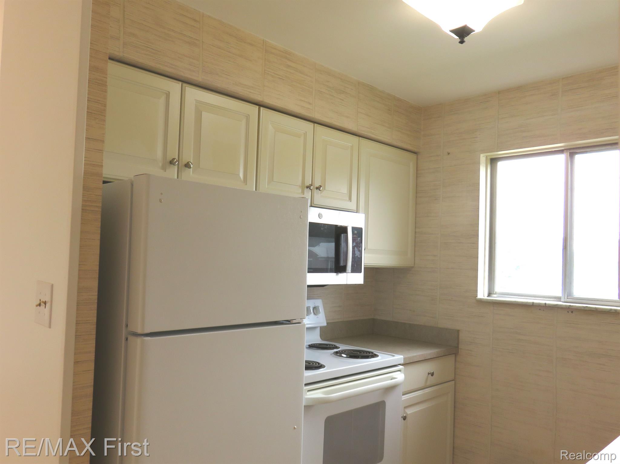 15219 East 9 Mile Road, Unit 1A Eastpointe, MI 48021 - Photo 8 of 16 Gallery Image 8