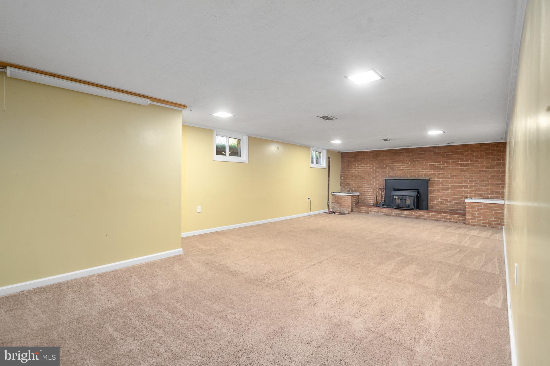 7927 Old Seventh Street Frederick, MD 21702 - Photo 20 of 33