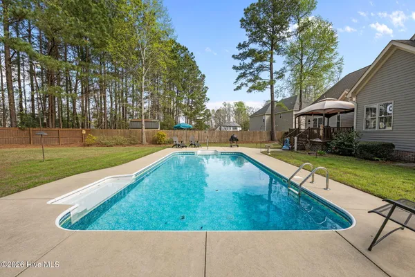 $492,000 | 208 Easterly Drive, New Bern, NC 28560