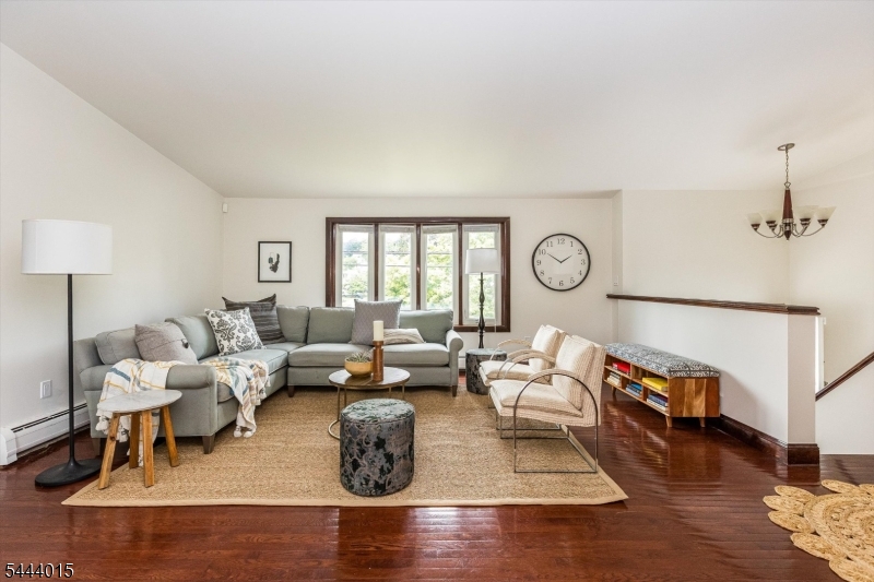 373 Orange Road Montclair, NJ 07042 - Photo 4 of 40