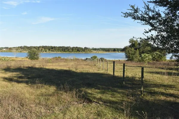 $3,750,000 | 13800 County Road 450, Umatilla, FL 32784