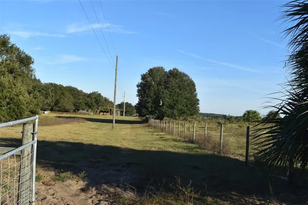 $3,750,000 | 13800 County Road 450, Umatilla, FL 32784