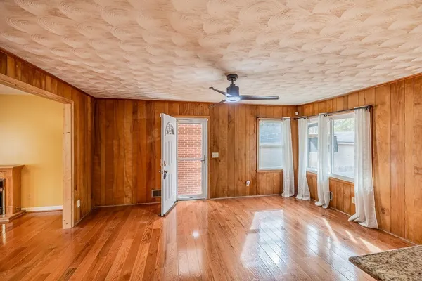 $165,000 | 207 Maid Marion Drive, Union, SC 29379