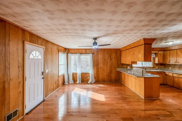 $165,000 | 207 Maid Marion Drive, Union, SC 29379