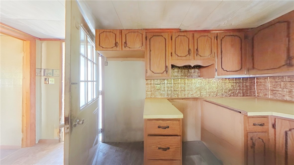 122 Yates Road Mayfield, NY 12117 - Photo 9 of 19 Gallery Image 9