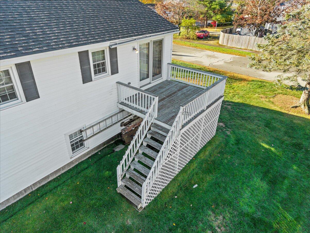 20 Village Green Drive Saco, ME 04072 - Photo 32 of 39 Back deck