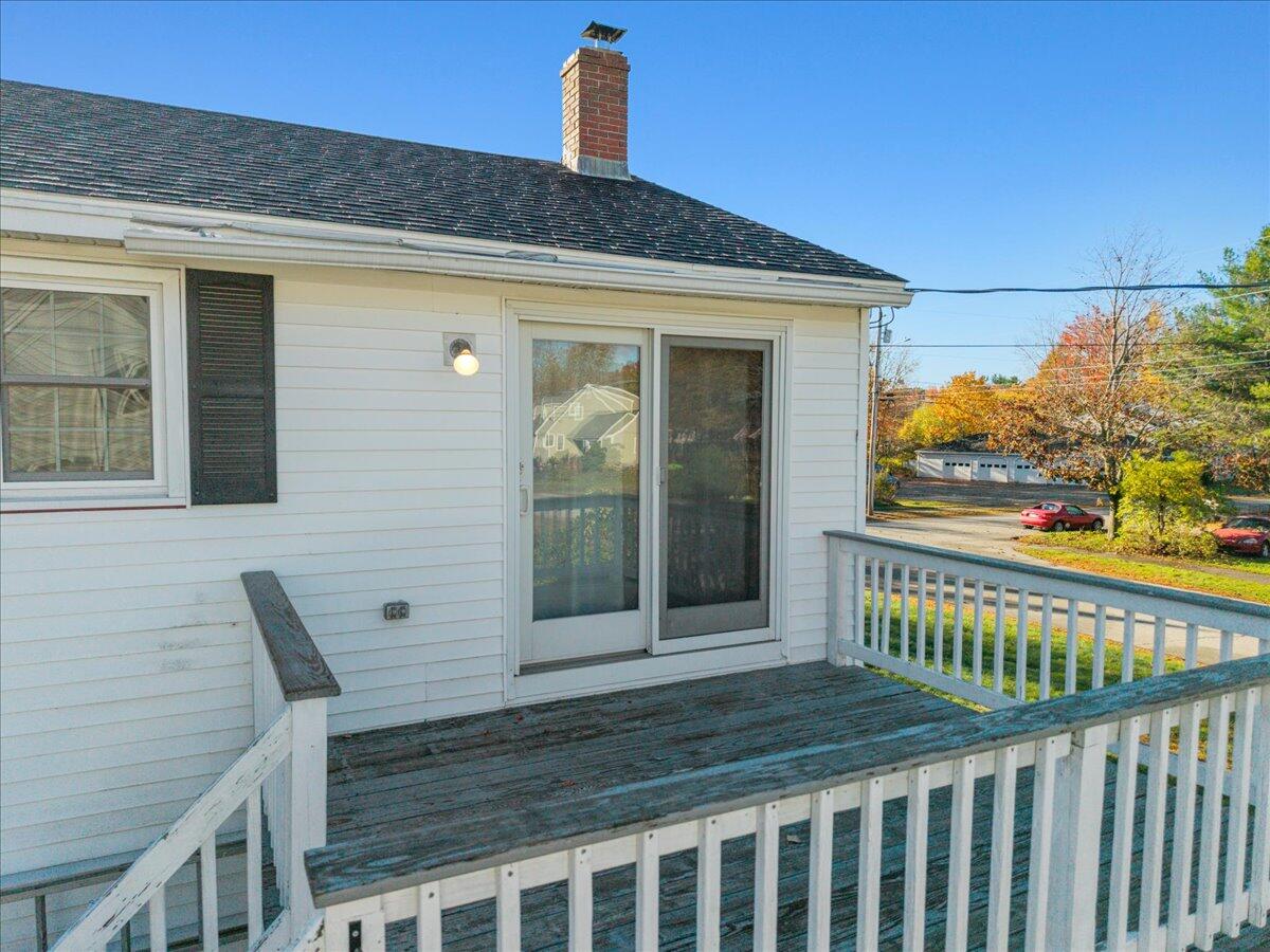 20 Village Green Drive Saco, ME 04072 - Photo 33 of 39 Back deck