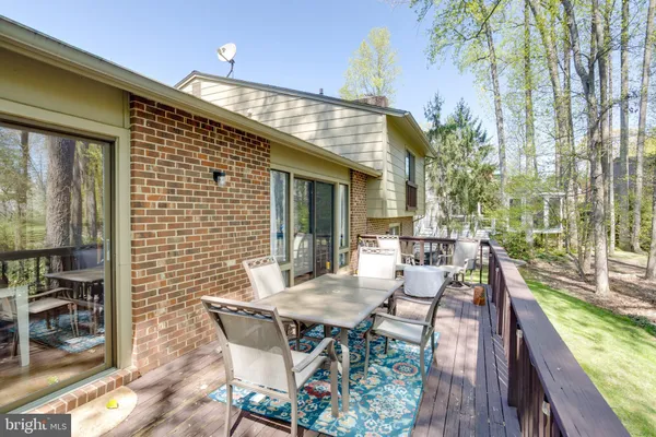 $919,888 | 9615 Tinsmith Lane, Burke, VA 22015