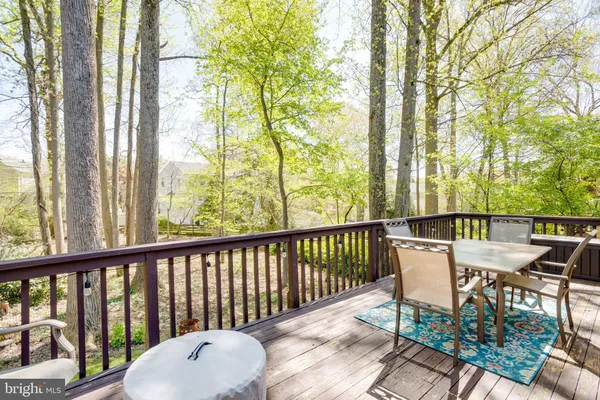 $919,888 | 9615 Tinsmith Lane, Burke, VA 22015