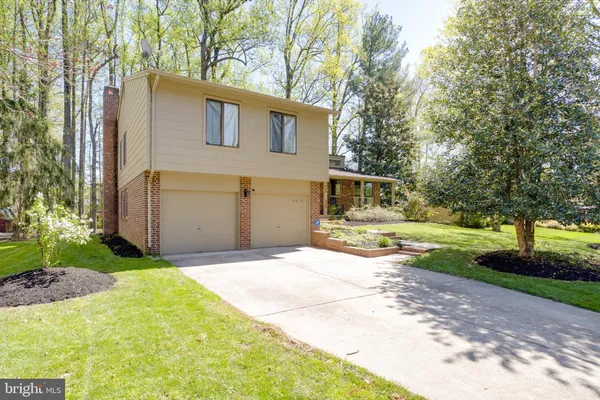 $919,888 | 9615 Tinsmith Lane, Burke, VA 22015