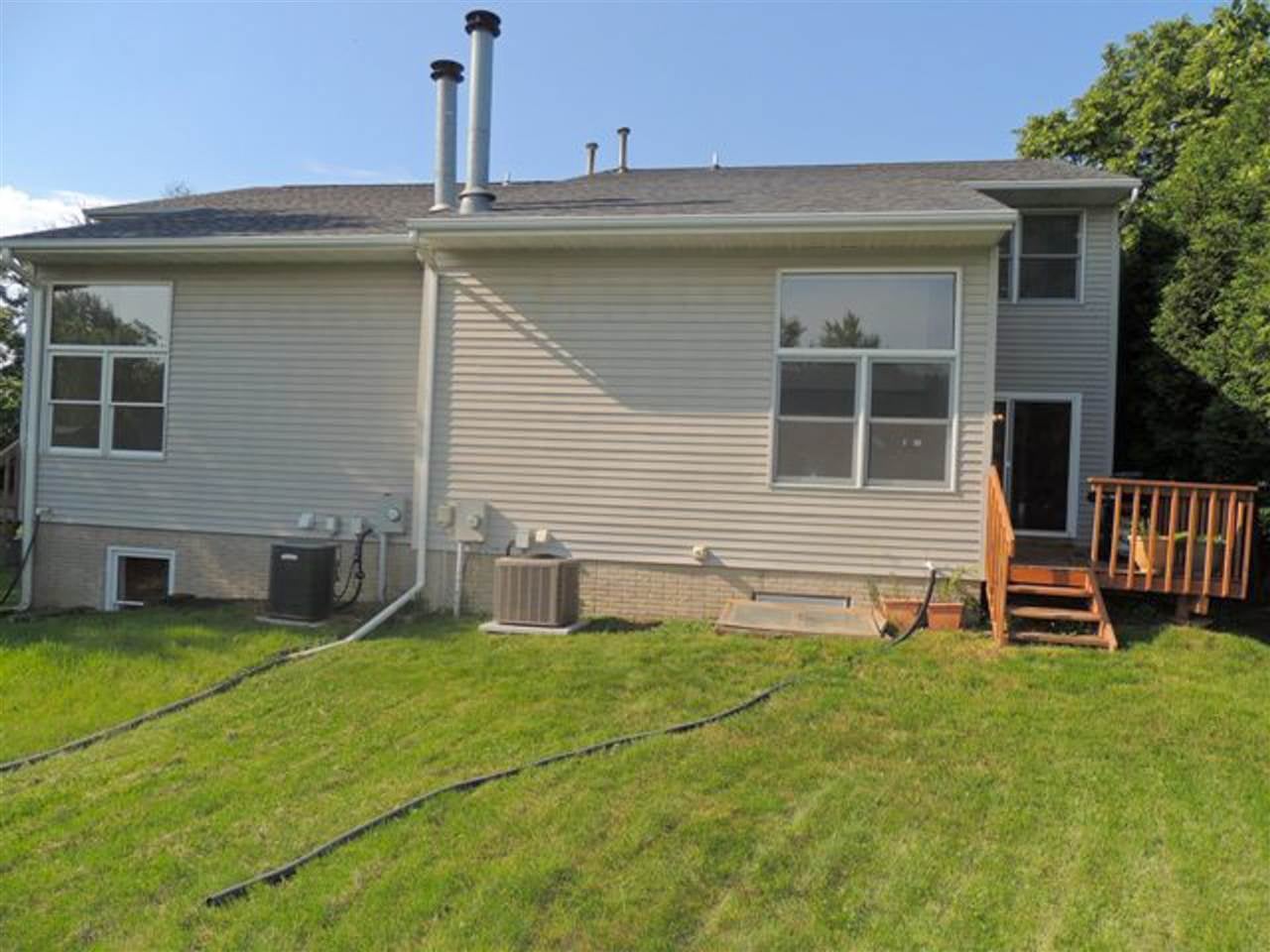 2008 Holiday Road Coralville, IA 52241 - Photo 22 of 25 Gallery Image 22