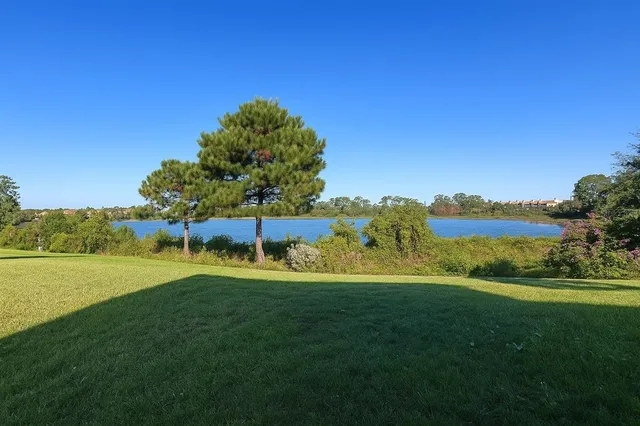 $2,950 | 2037 Lake Side Avenue, Davenport, FL 33837