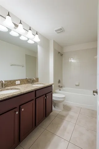 $2,950 | 2037 Lake Side Avenue, Davenport, FL 33837