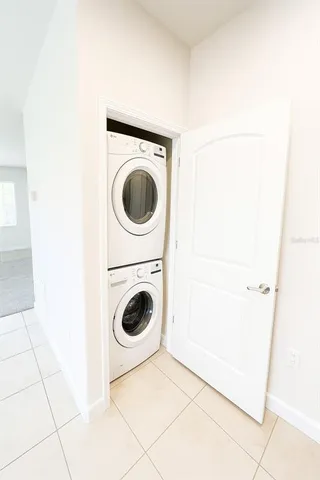 $2,950 | 2037 Lake Side Avenue, Davenport, FL 33837