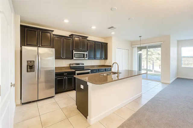 $2,950 | 2037 Lake Side Avenue, Davenport, FL 33837