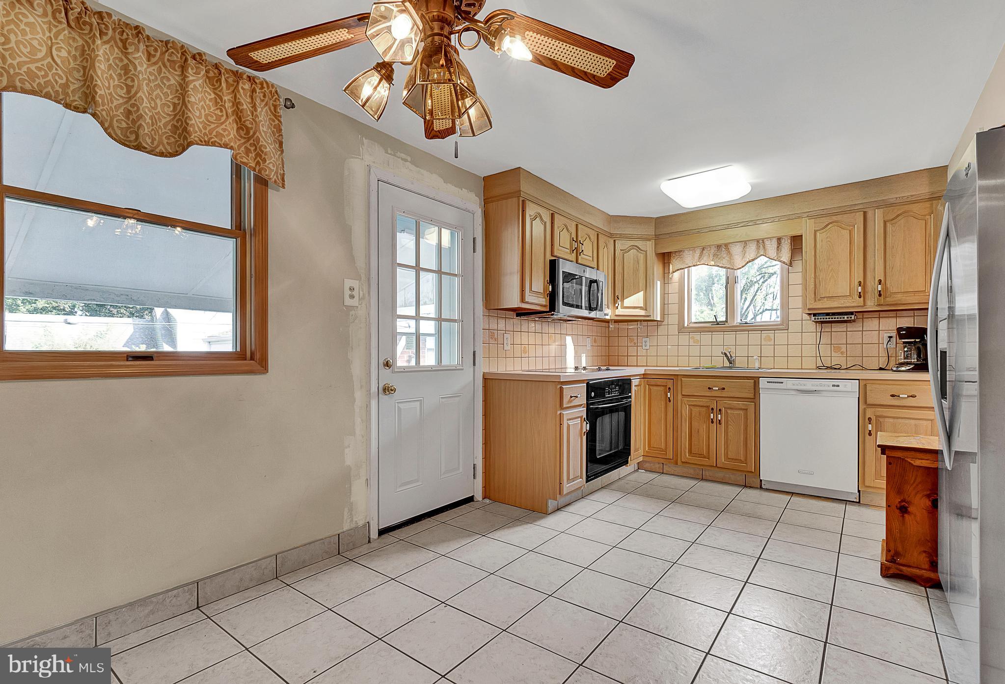 619 Aintree Road Hatboro, PA 19040 - Photo 10 of 22 Gallery Image 10