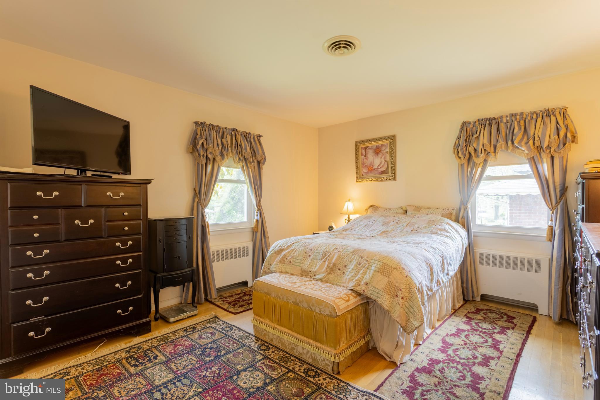 6607 Baythorne Road Baltimore, MD 21209 - Photo 16 of 42