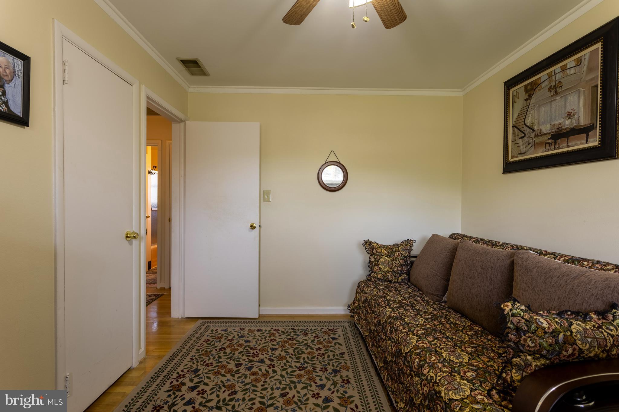 6607 Baythorne Road Baltimore, MD 21209 - Photo 23 of 42