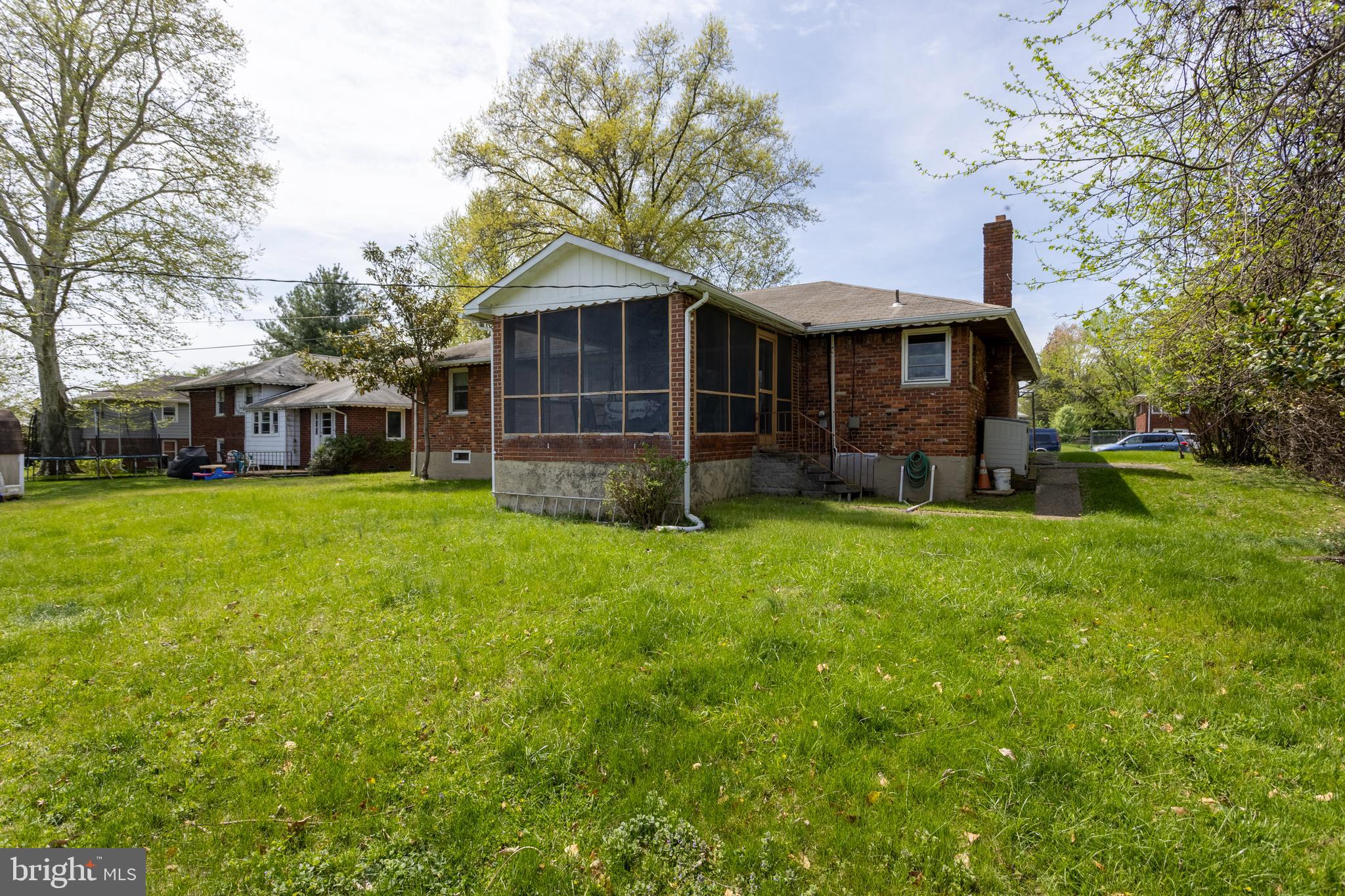 6607 Baythorne Road Baltimore, MD 21209 - Photo 37 of 42