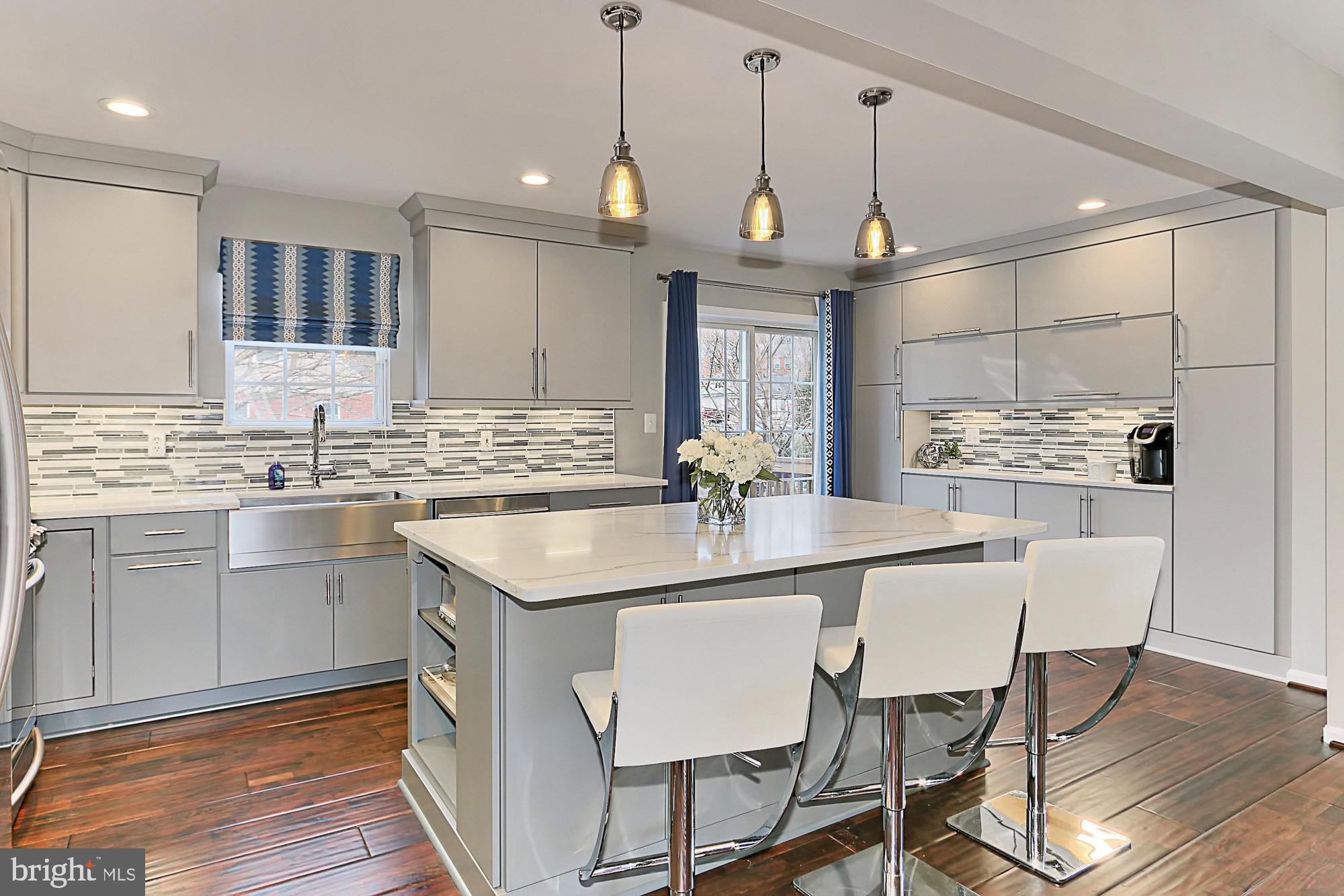 34 West Glebe Road Alexandria, VA 22305 - Photo 13 of 41 Gourmet Kitchen