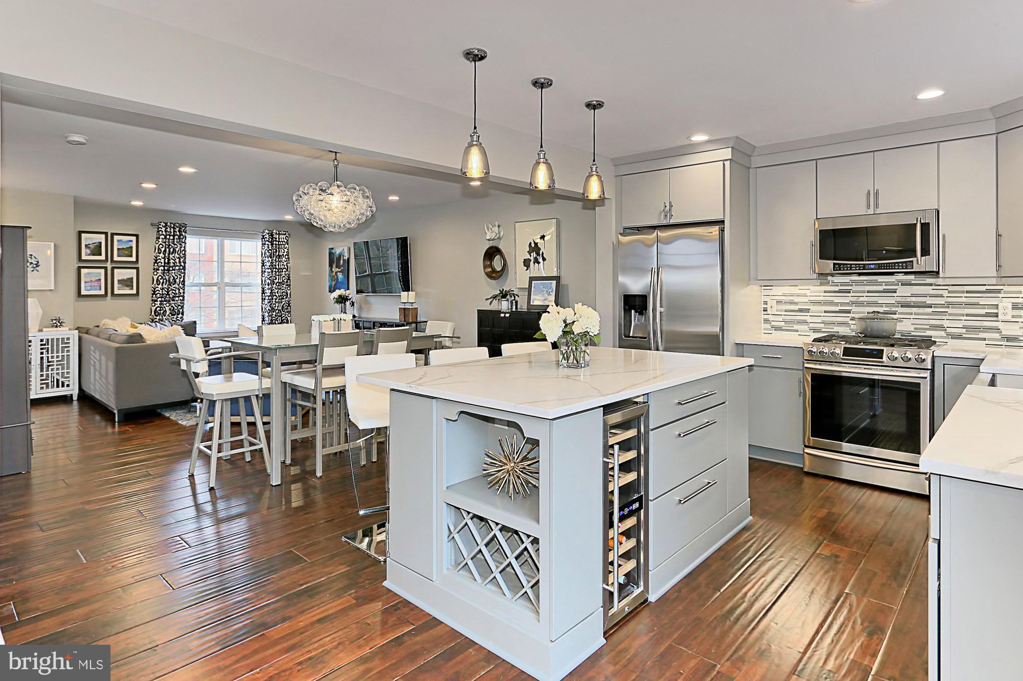 34 West Glebe Road Alexandria, VA 22305 - Photo 16 of 41 Gourmet Kitchen