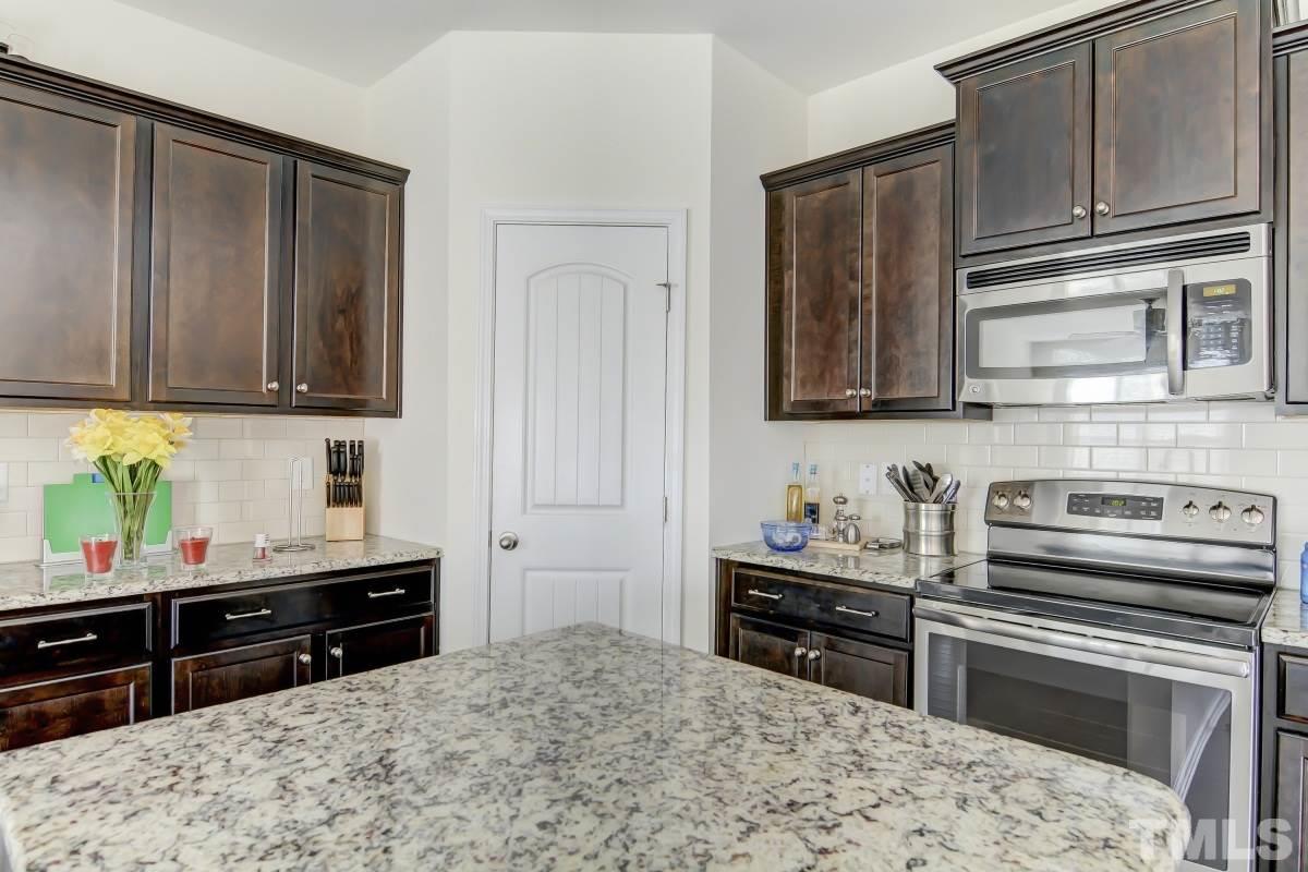 7717 Weathered Oak Way Raleigh, NC 27616 - Photo 6 of 12 Gallery Image 6