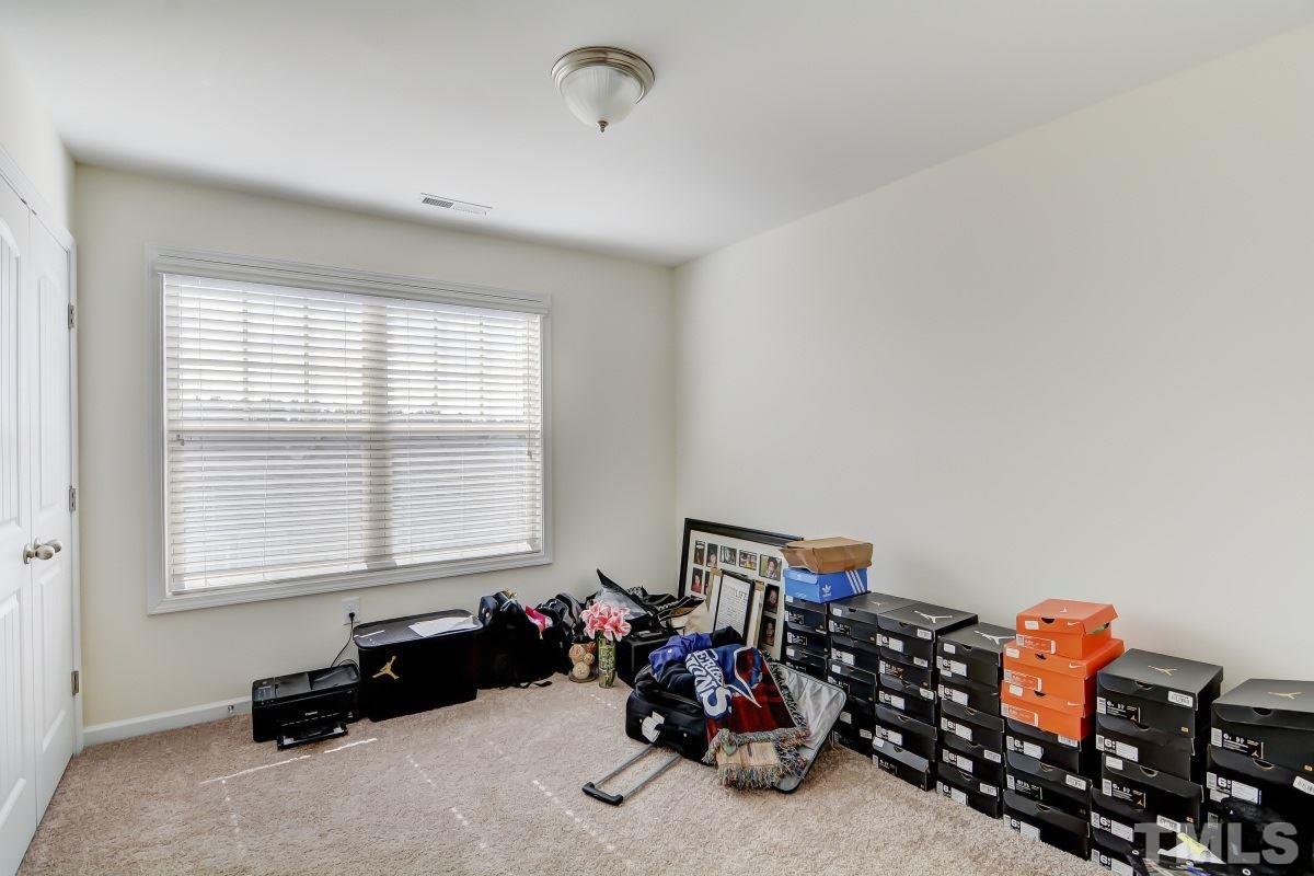 7717 Weathered Oak Way Raleigh, NC 27616 - Photo 8 of 12 Gallery Image 8