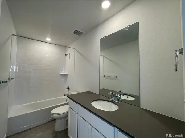 $2,950 | 755 Yankee Boy Loop, Elizabeth, CO 80107