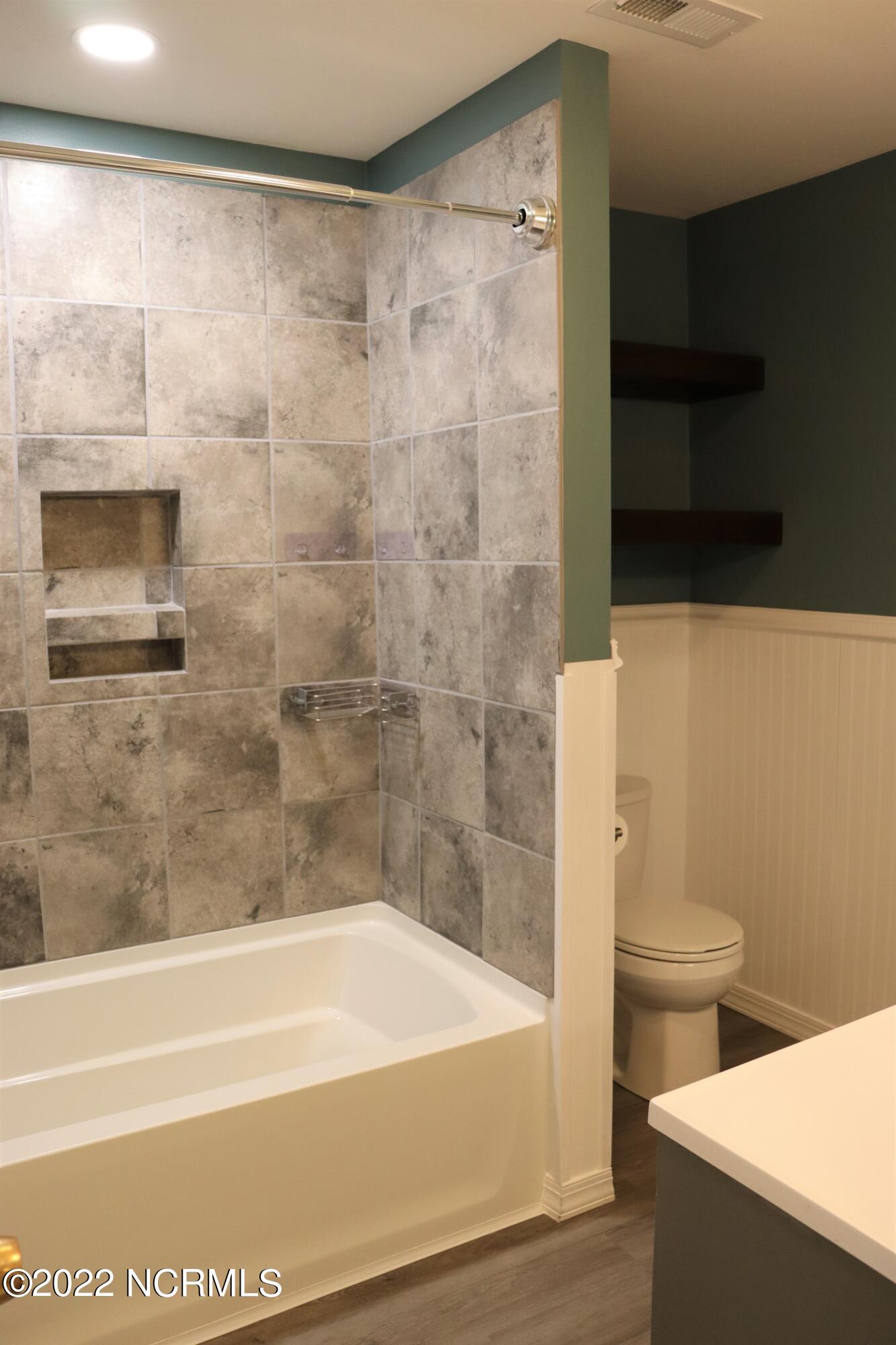2571 East Boiling Spring Road Southport, NC 28461 - Photo 15 of 24 Hall Bath