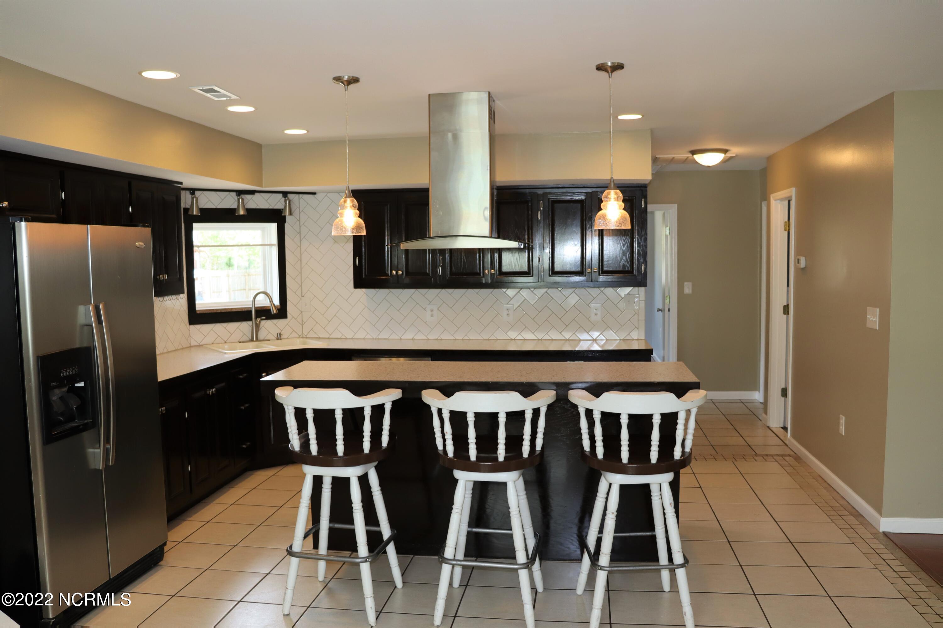 2571 East Boiling Spring Road Southport, NC 28461 - Photo 6 of 24 Kitchen..