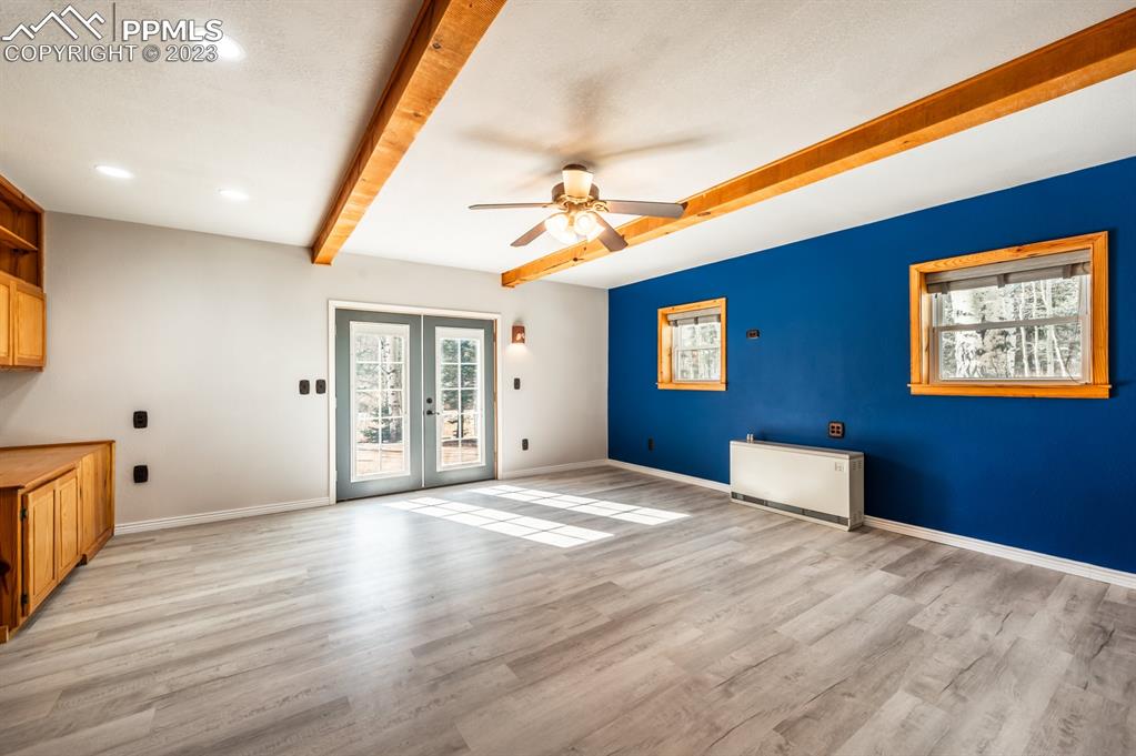 38 Wetmore Drive Rye, CO 81069 - Photo 25 of 49 a view of a livingroom with a workspace