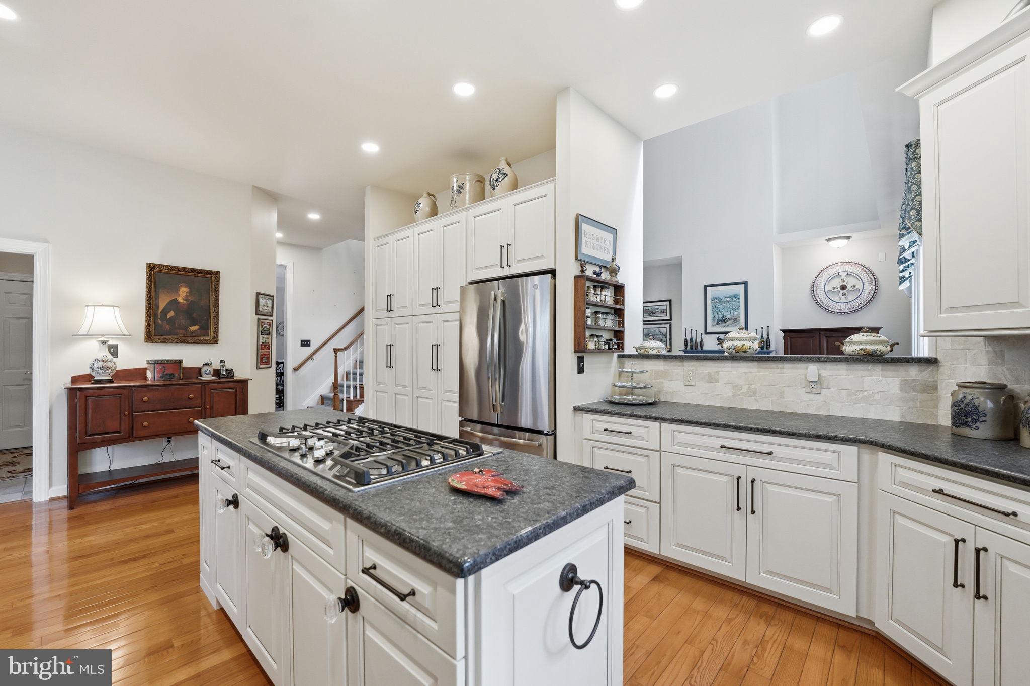 7805 Rose Garden Lane Springfield, VA 22153 - Photo 28 of 86