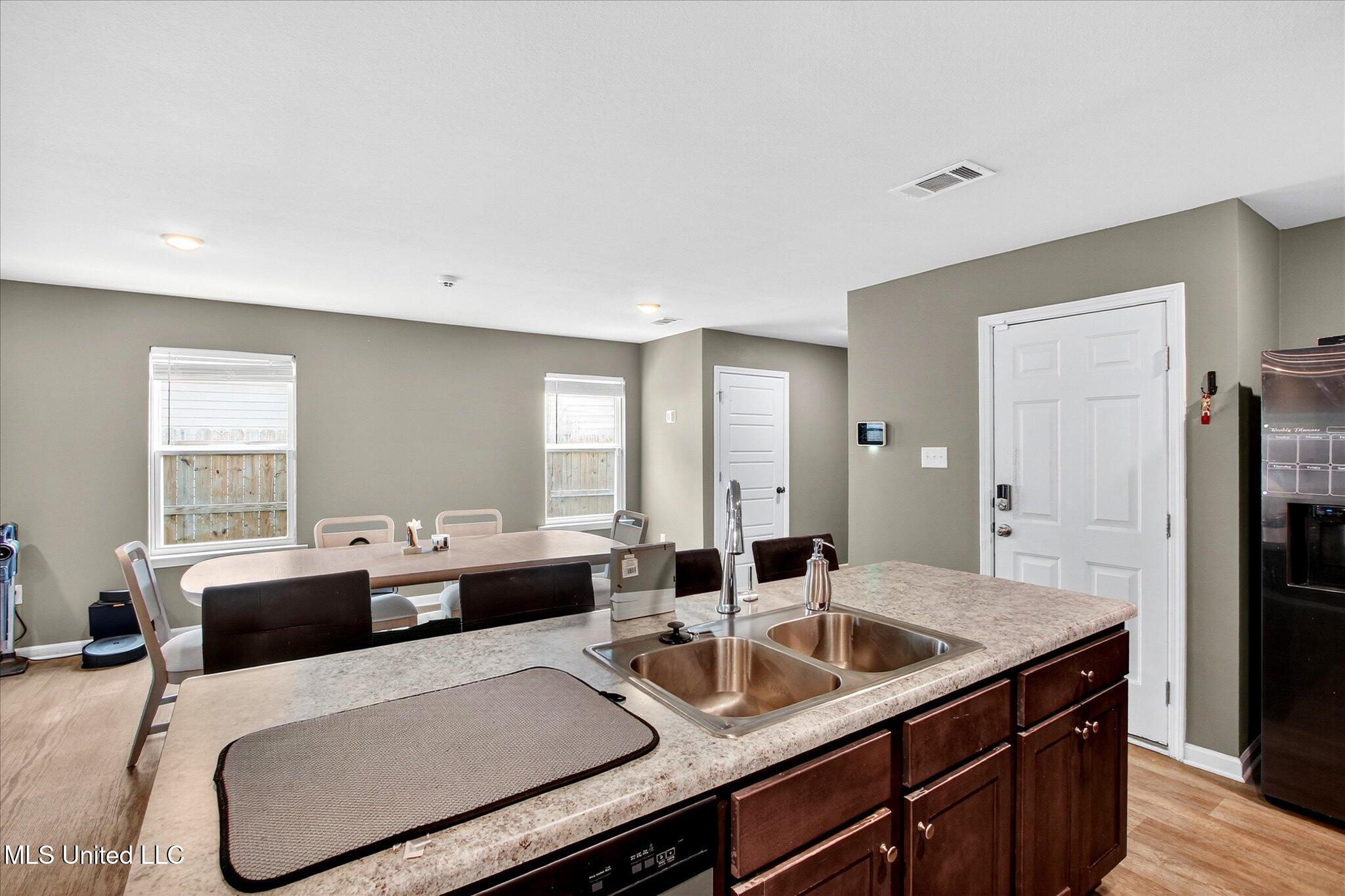 2117 Toulouse Street Ocean Springs, MS 39564 - Photo 18 of 62 18-018