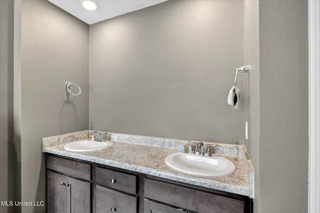 $265,000 | 2117 Toulouse Street, Ocean Springs, MS 39564